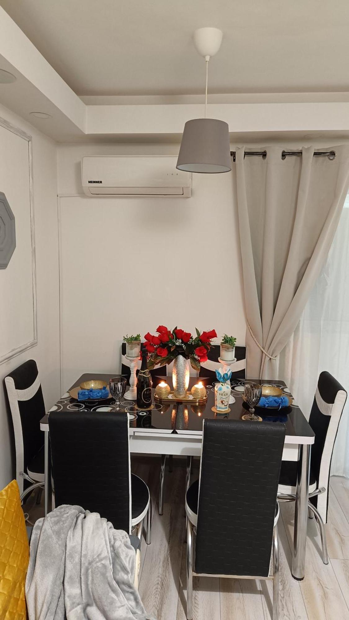 בוקרשט Sistem Apartament 3 Camere! מראה חיצוני תמונה