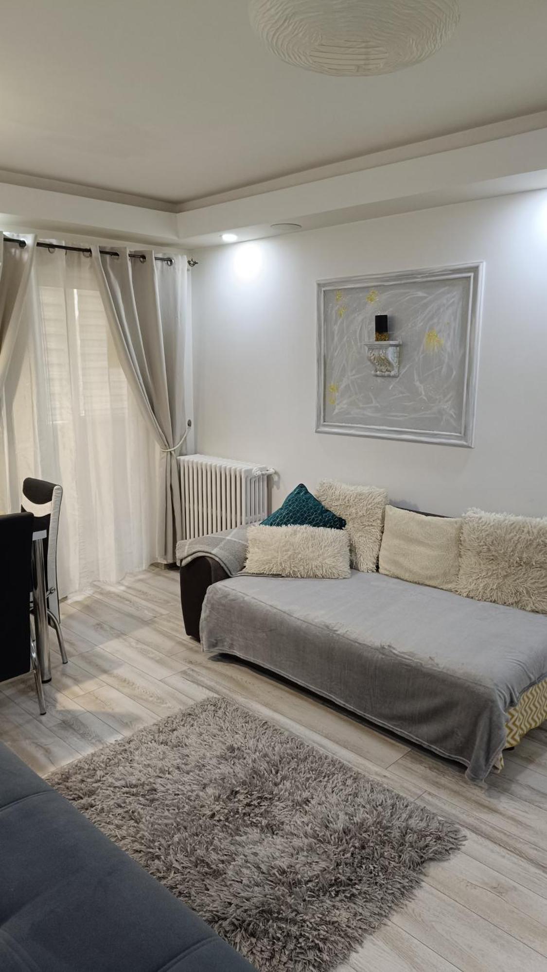 בוקרשט Sistem Apartament 3 Camere! מראה חיצוני תמונה